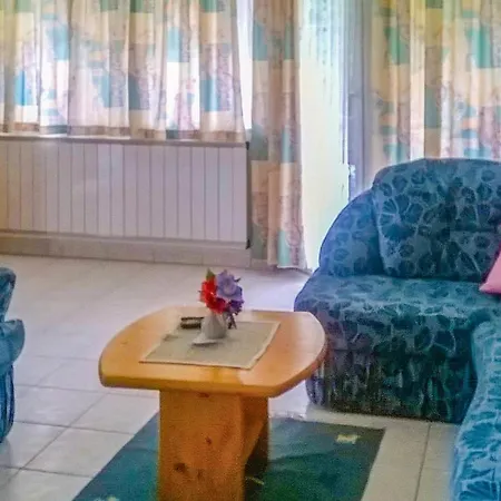Apartament One-bedroom In Héviz